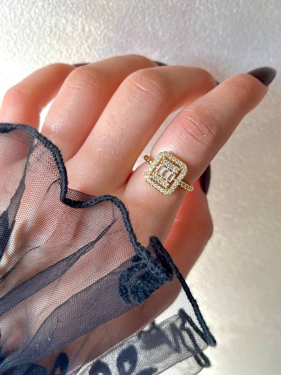 Lazurde Gold Plated Ring